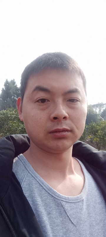 亲亲抱抱我爱你的第一张照片--南平相亲服务中心