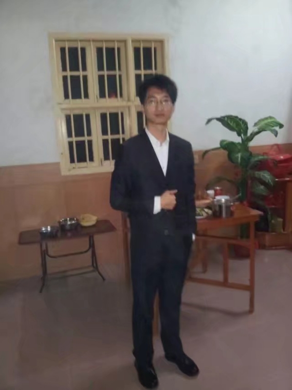 潇湘剑雨的第一张照片--南平相亲服务中心