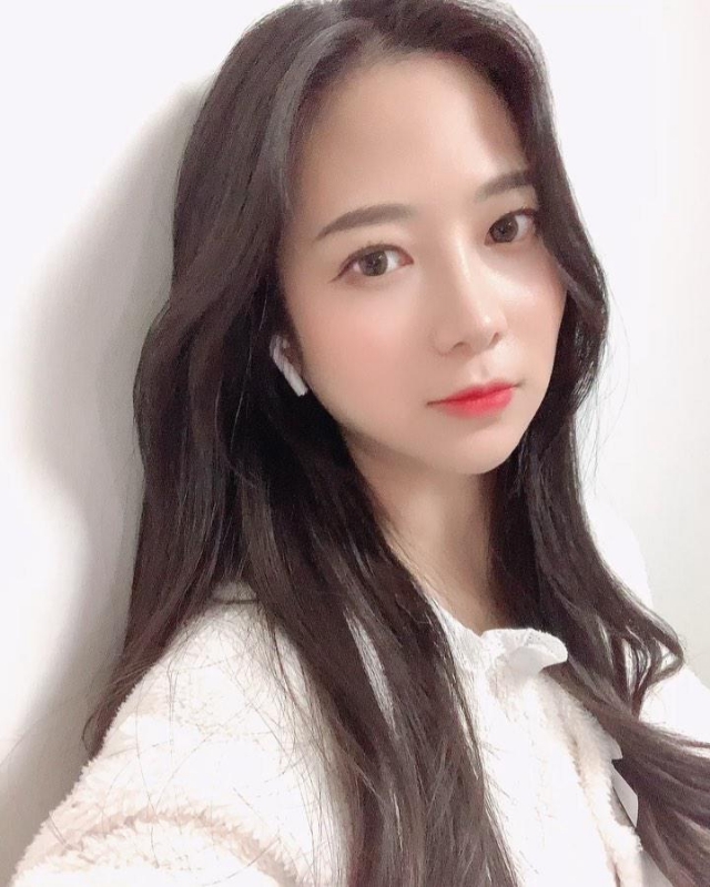 夢怡..的第一张照片--南平相亲服务中心