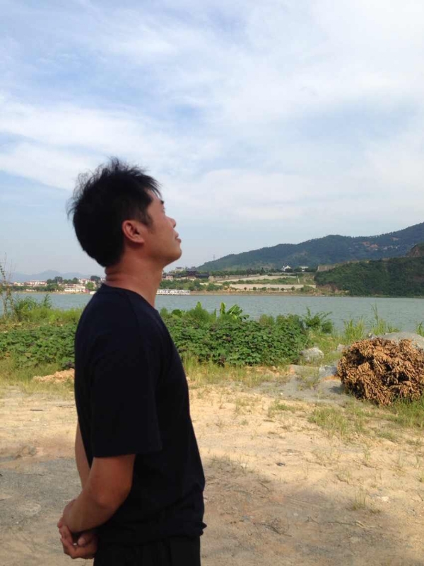 雾里看花的第一张照片--南平相亲服务中心