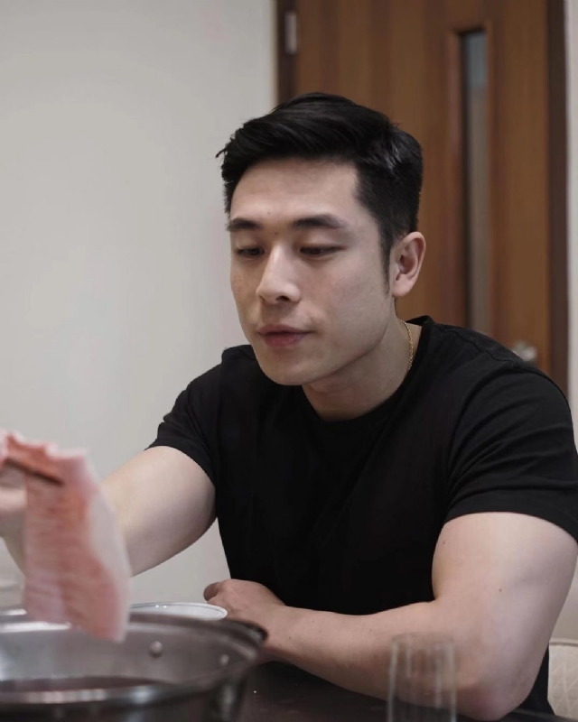 李浩泓的第一张照片--南平相亲服务中心