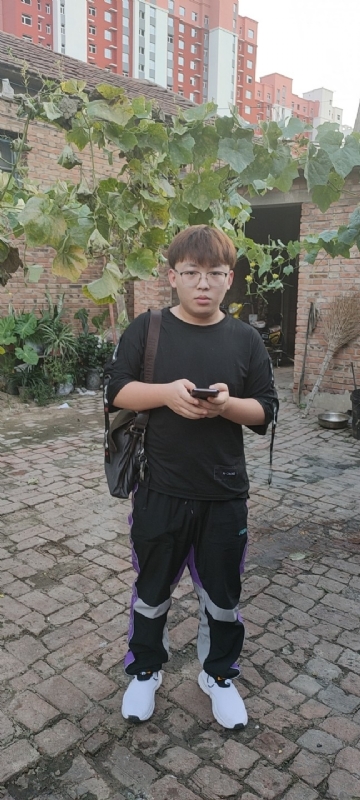 辛禹的第二张照片--南平相亲服务中心