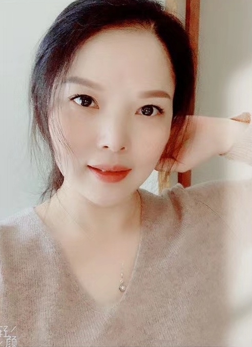 百荷的第一张照片--南平相亲服务中心