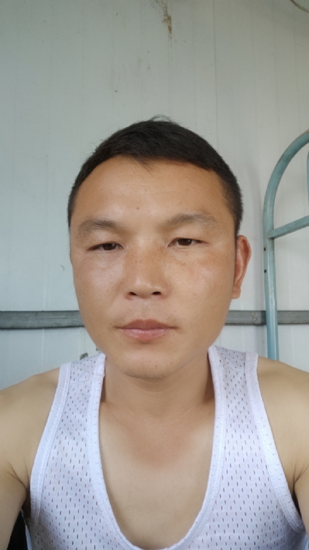 善良的人的第一张照片--南平相亲服务中心