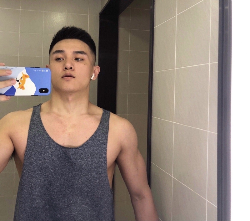 李文亮的第一张照片--南平相亲服务中心