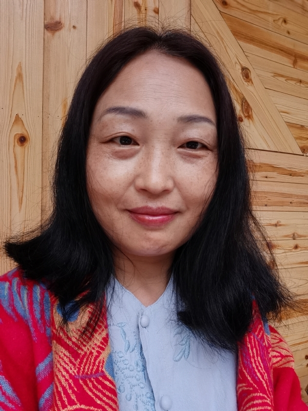 天山雪莲的第一张照片--南平相亲服务中心