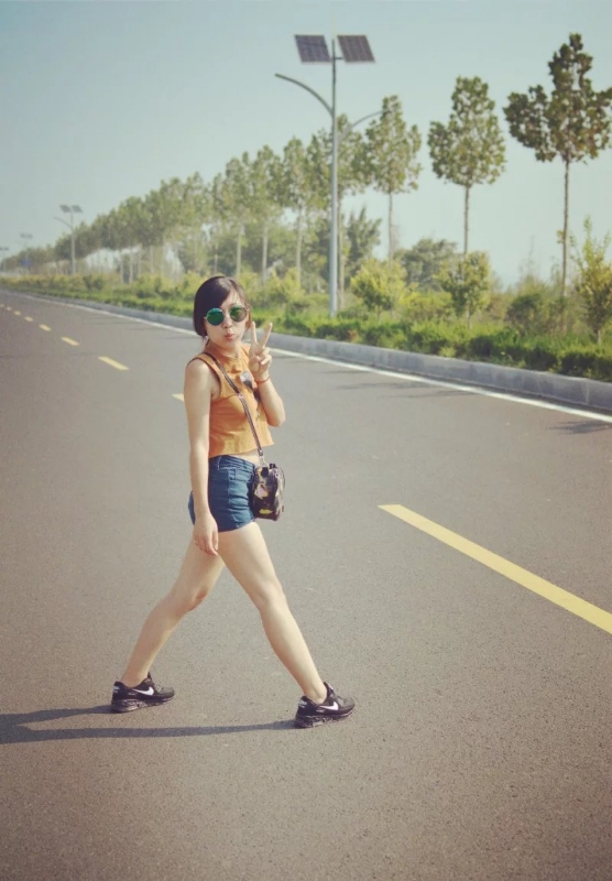 尤尤的第一张照片--南平相亲服务中心