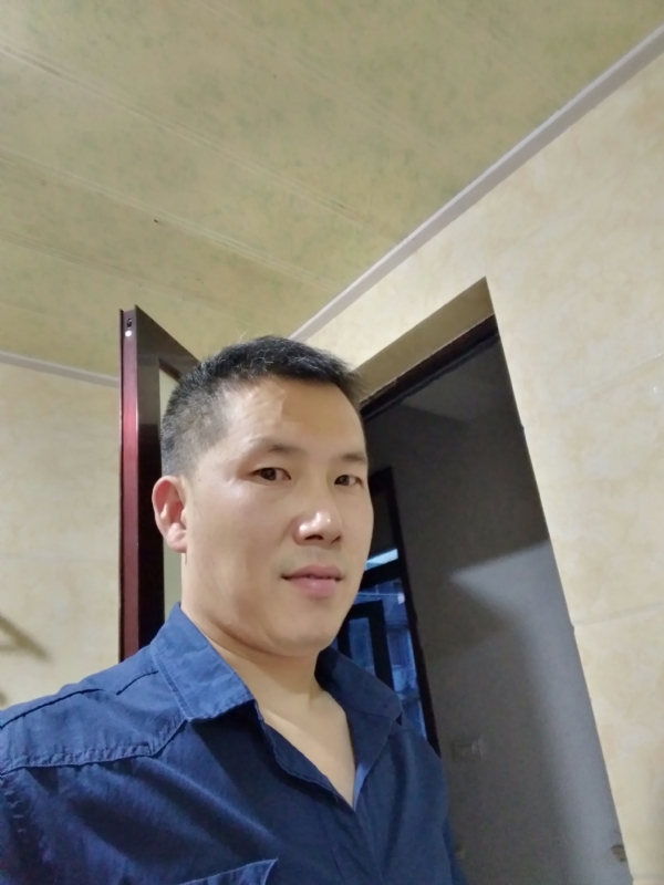 余生搀扶走的第一张照片--南平相亲服务中心