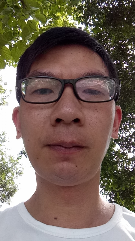 奋斗的第一张照片--南平相亲服务中心