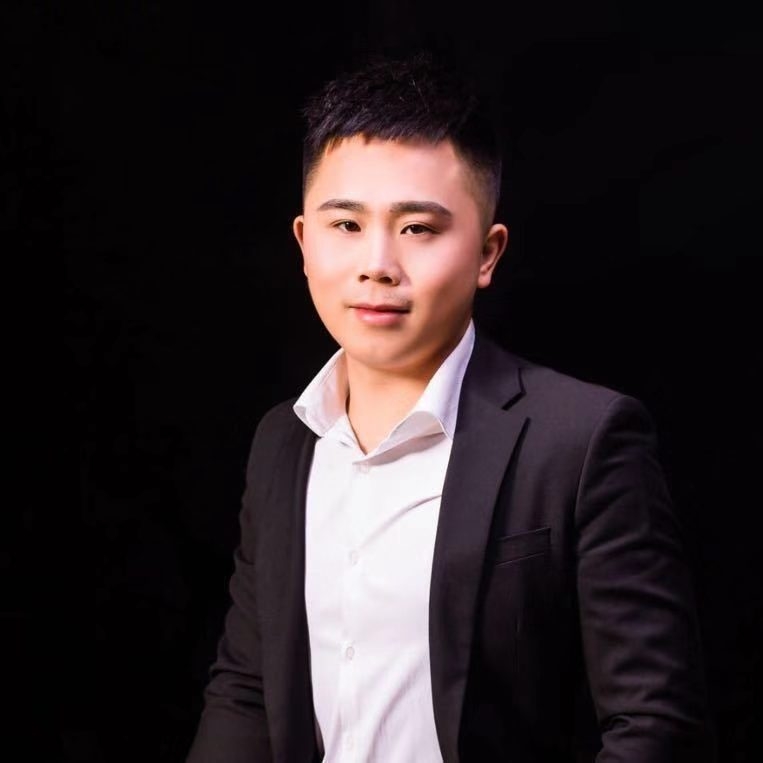 只欠东风的第一张照片--南平相亲服务中心