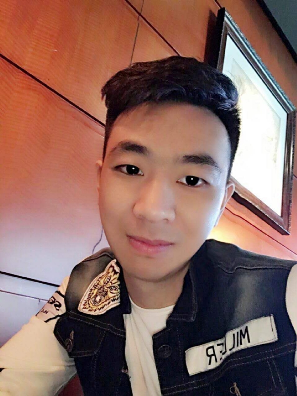 滞后的微笑的第三张照片--南平相亲服务中心