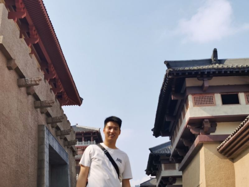 咸鱼不闲的第二张照片--南平相亲服务中心