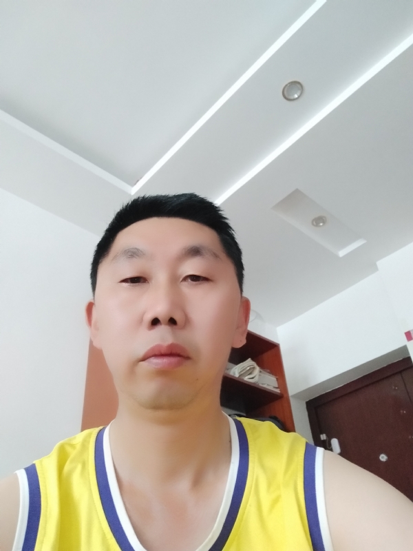 写尽半生纸上酸的第一张照片--南平相亲服务中心