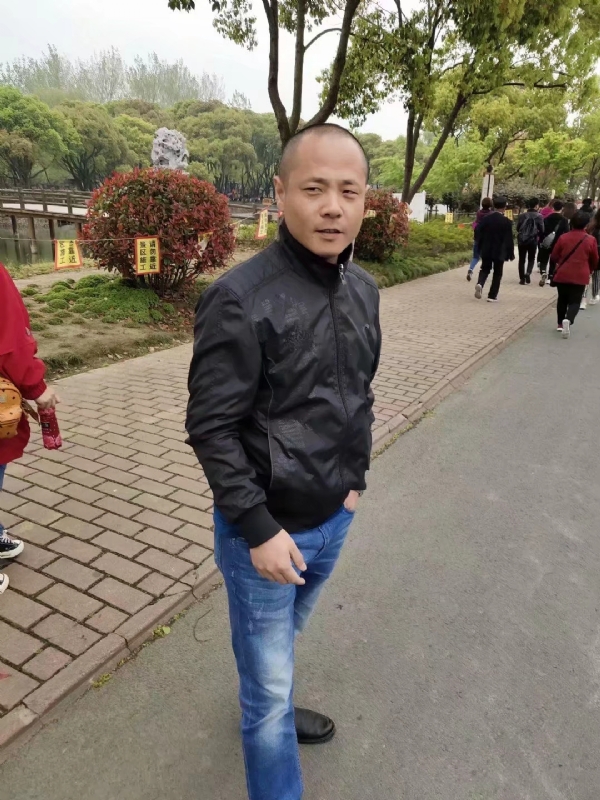 傻子的第一张照片--南平相亲服务中心