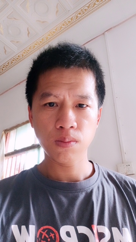 人都再努力的第一张照片--南平相亲服务中心