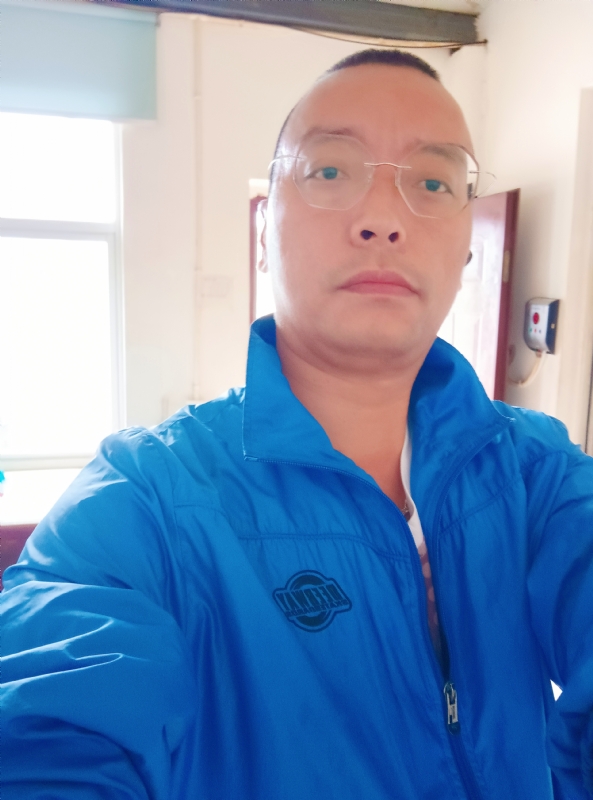 通海混混的第一张照片--南平相亲服务中心