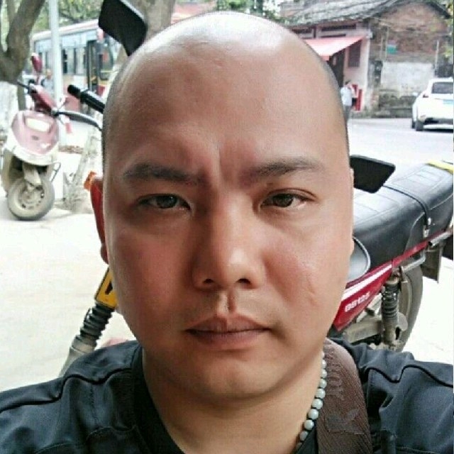 开心就好的第三张照片--南平相亲服务中心