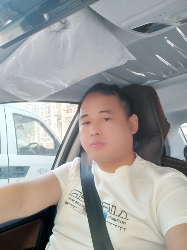 有你就好的第三张照片--南平相亲服务中心