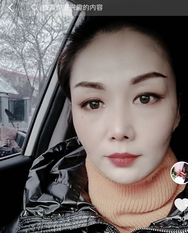 蔷薇的第一张照片--南平相亲服务中心