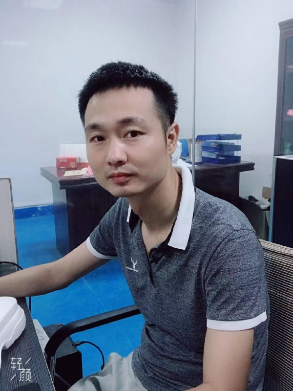 不忘初心的第一张照片--南平相亲服务中心