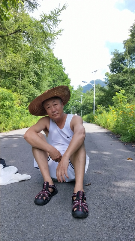 真诚寻伴的第一张照片--南平相亲服务中心