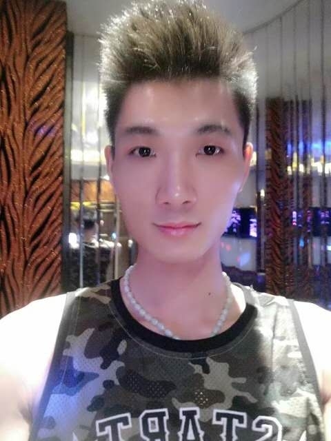 人生如戏的第一张照片--南平相亲服务中心