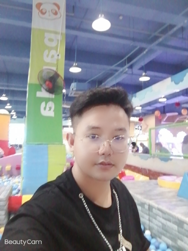 棒哥的第三张照片--南平相亲服务中心