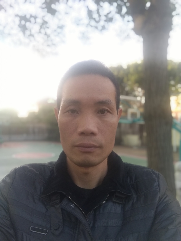 王耀明的第一张照片--南平相亲服务中心