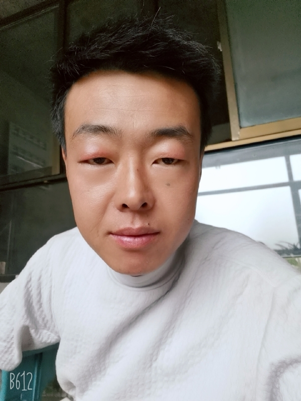 缺爱80后的第一张照片--南平相亲服务中心