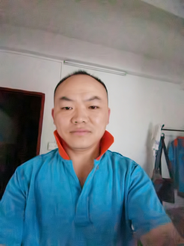 与子携老的第五张照片--南平相亲服务中心