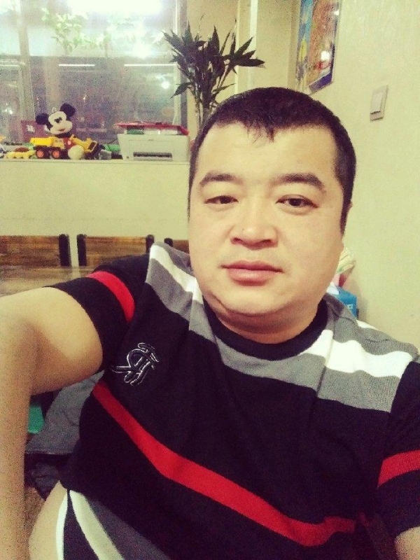 老实人的第一张照片--南平相亲服务中心