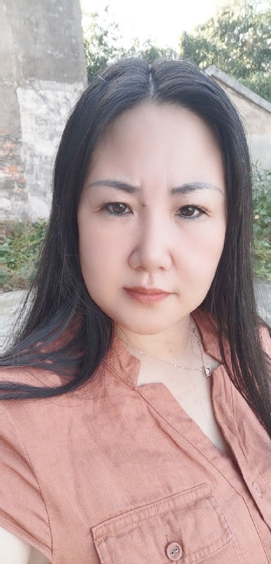 乖乖一女的第一张照片--南平相亲服务中心