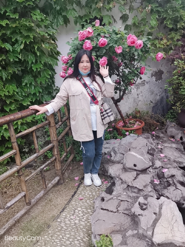 乖乖一女的第三张照片--南平相亲服务中心