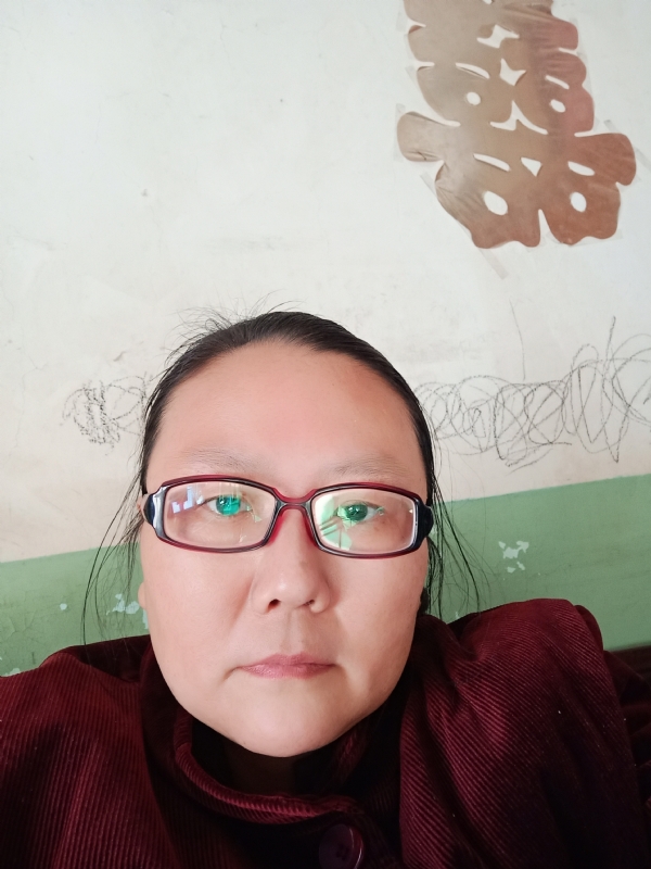 苦乐的第三张照片--南平相亲服务中心