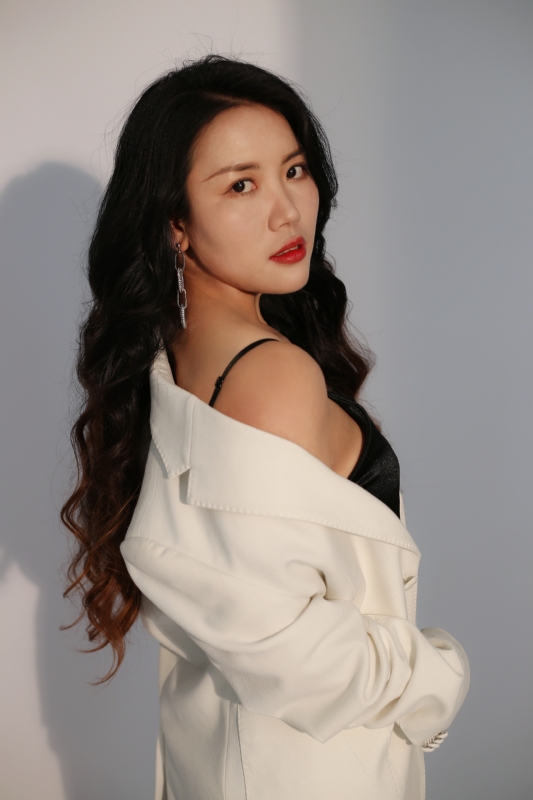 珍妮的第一张照片--南平相亲服务中心