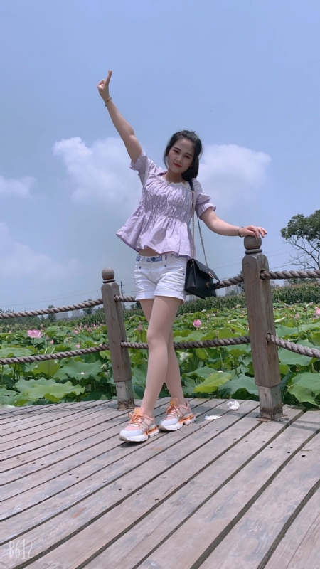 秋水伊人的第一张照片--南平相亲服务中心