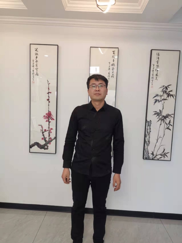 情义比天高的第一张照片--南平相亲服务中心