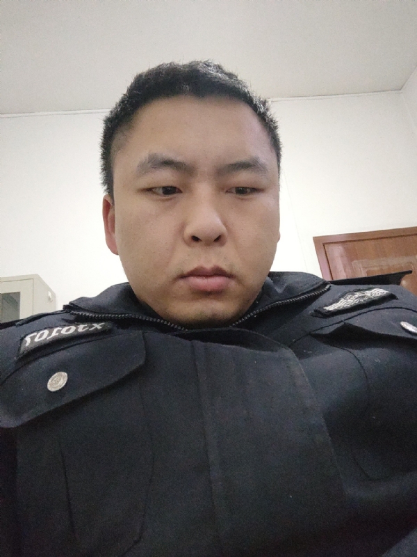 好纠结的第二张照片--南平相亲服务中心