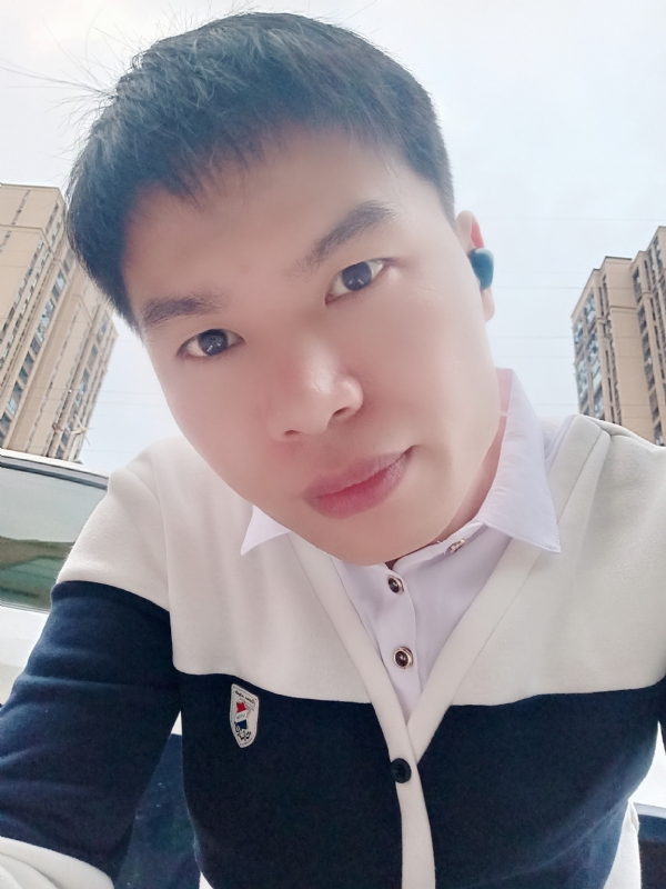 雨霁月清风的第一张照片--南平相亲服务中心