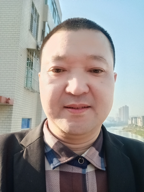 曾经受伤的心灵的第二张照片--南平相亲服务中心