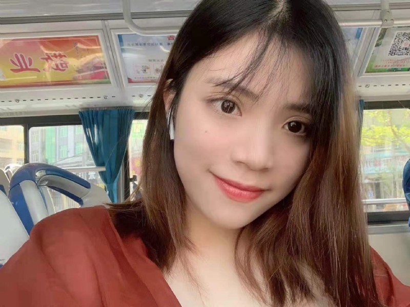 小眼睛的第一张照片--南平相亲服务中心