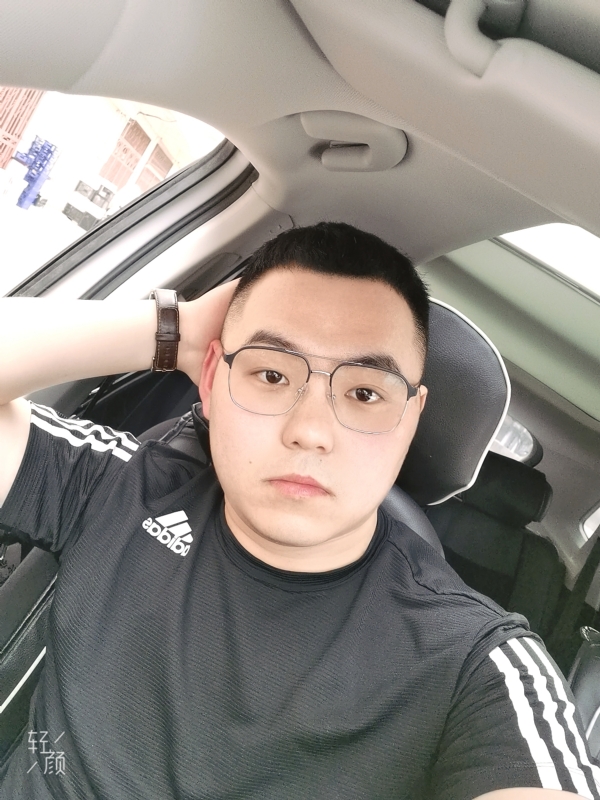 海阔天空的第一张照片--南平相亲服务中心