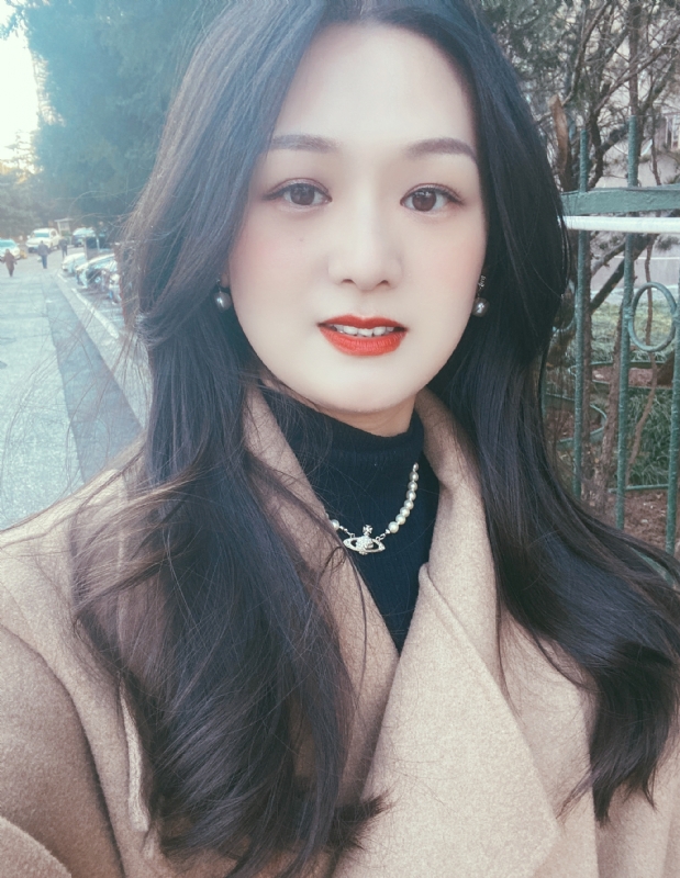 盧盈穎的第一张照片--南平相亲服务中心