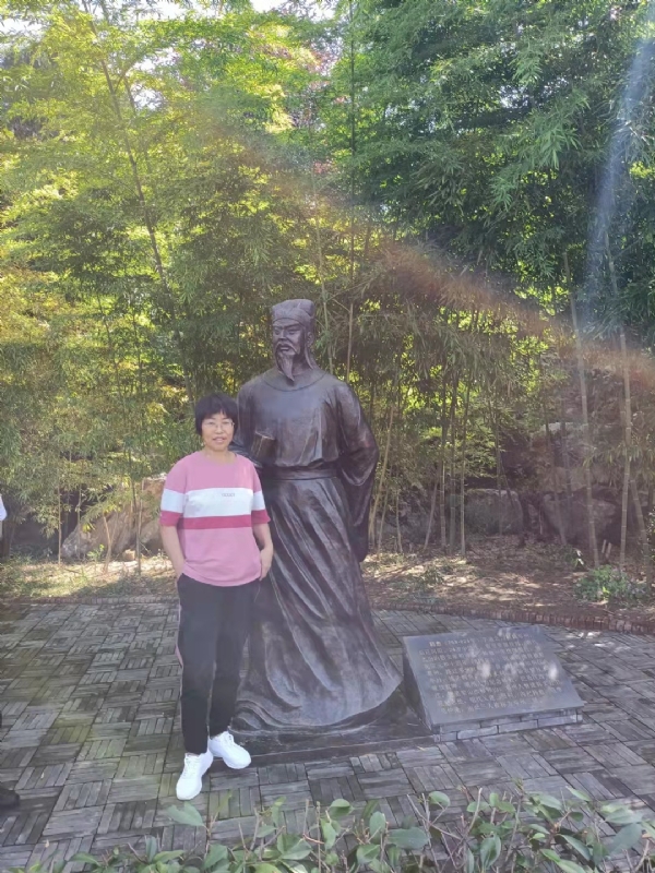 秋天的菊花的第一张照片--南平相亲服务中心