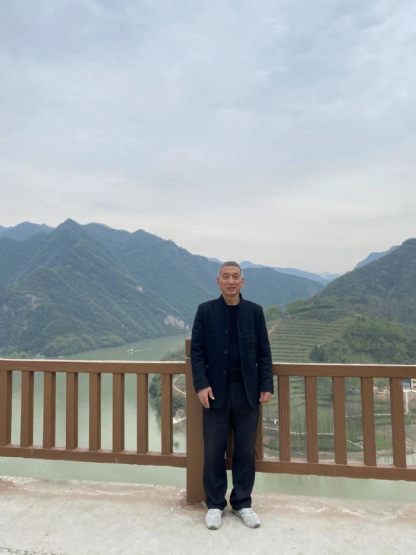 雪芳的第一张照片--南平相亲服务中心