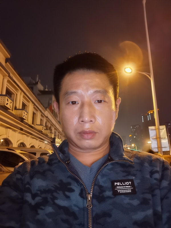 偷偷说的第一张照片--南平相亲服务中心