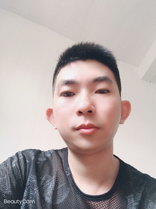 诚恳的第一张照片--南平相亲服务中心