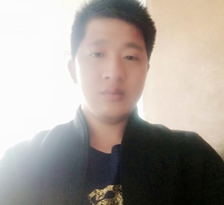 形影不离的第一张照片--南平相亲服务中心