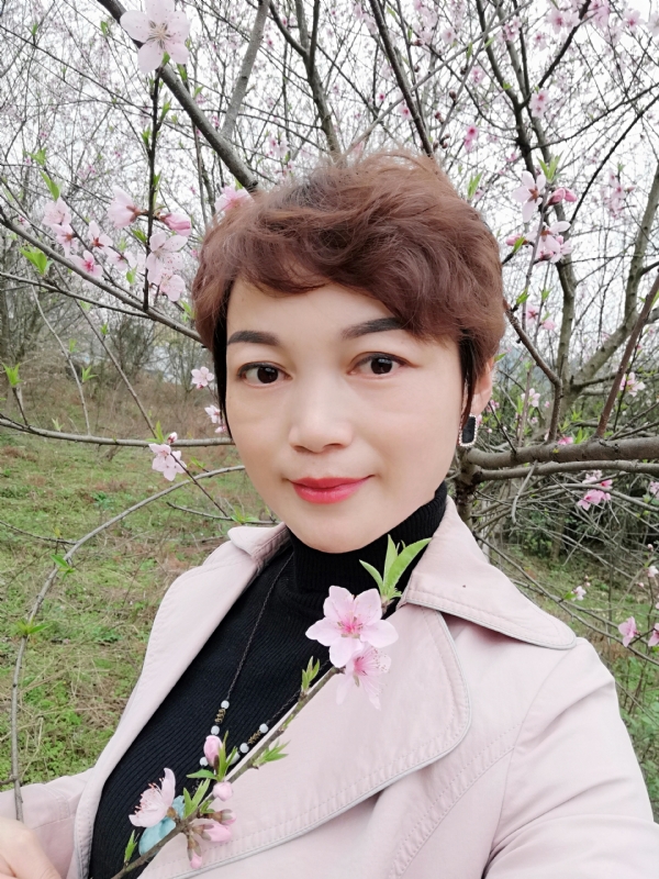 转角遇到你的第一张照片--南平相亲服务中心