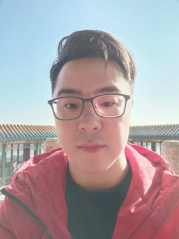 不爱吃竹子的小熊的第一张照片--南平相亲服务中心